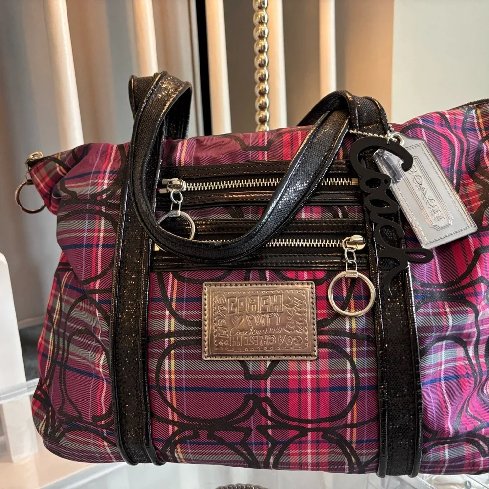 EUC Coach Poppy Pink and Black Shoulder Bag with Plaid Design - Picture 13 of 15